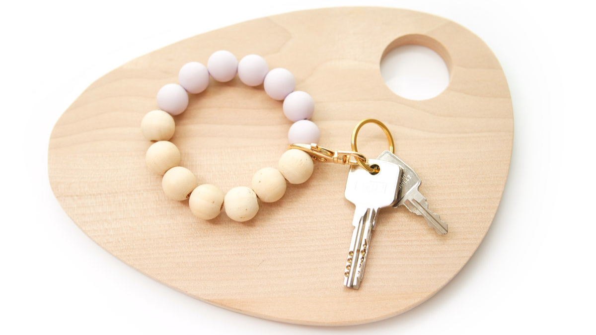 DIY Pulsera llavero elástica con cuentas de silicona XXL : Paso 3