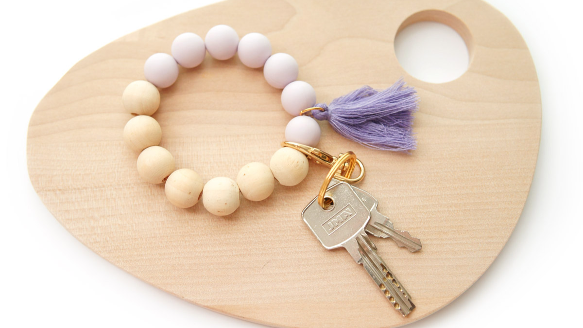 DIY Pulsera llavero elástica con cuentas de silicona XXL : Paso 4