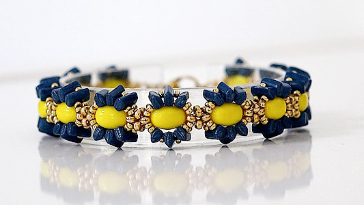 Pulsera Oriana con cuentas de cristal de Samos y Piros de Puca Pulsera Oriana con cuentas de cristal de Samos y Piros de Puca