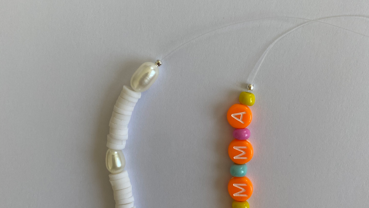 Bisutería con cuentas de letras, heishi y cuentas de arcilla polimérica : Paso 1