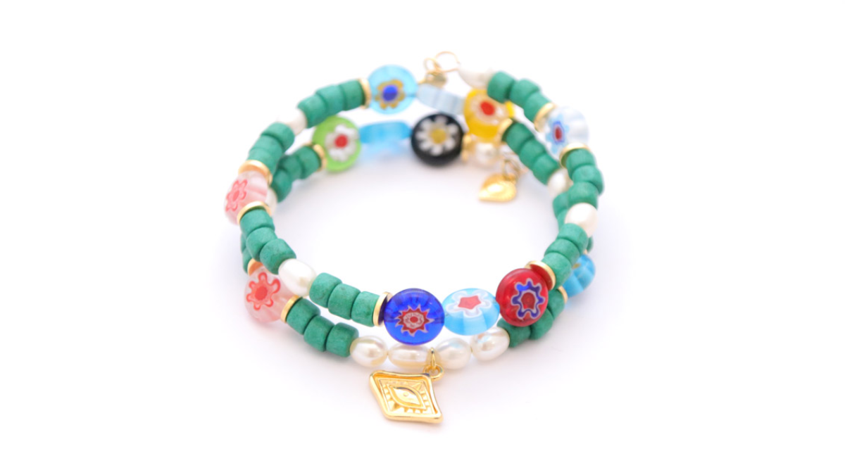 Pulsera multigiro de cuentas Millefiori y heishi de cerámica : Paso 2 Pulsera multigiro de cuentas Millefiori y heishi de cerámica : Paso 2