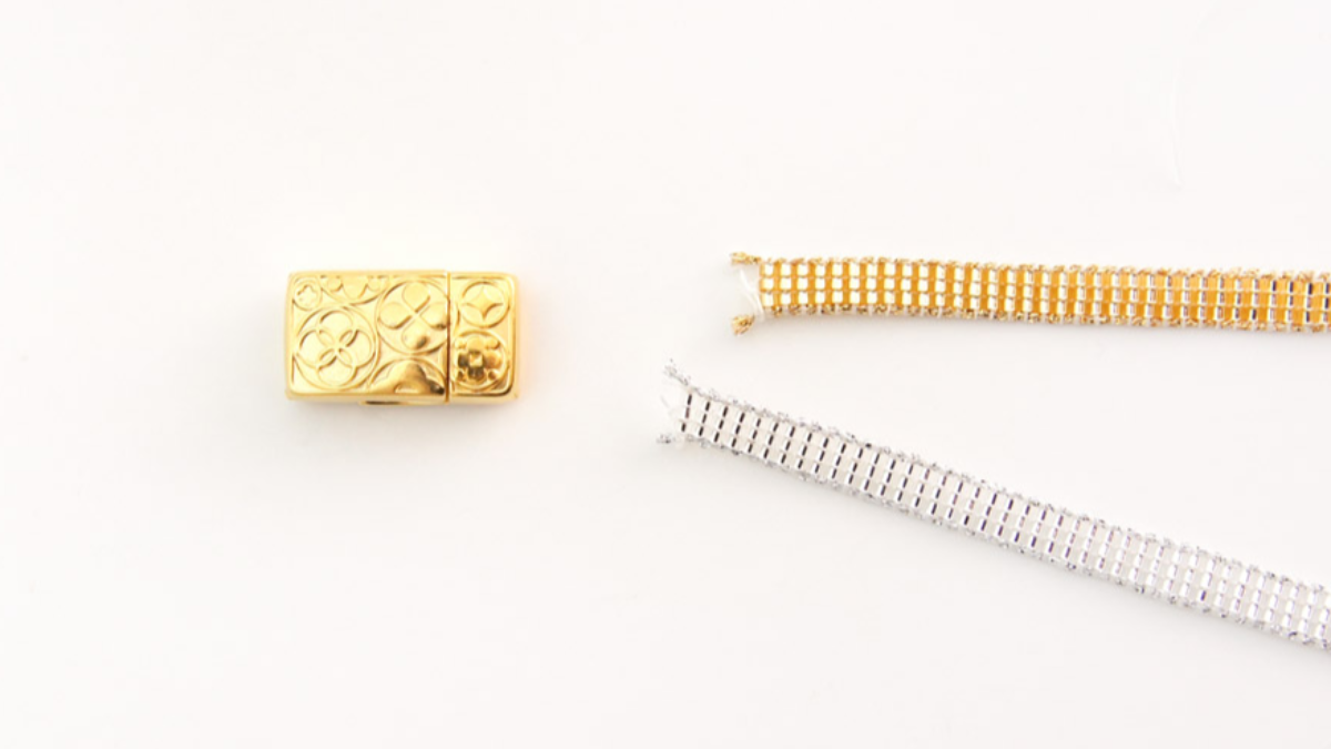 Pulsera de plata y oro retorcida de Miyuki : Paso 4