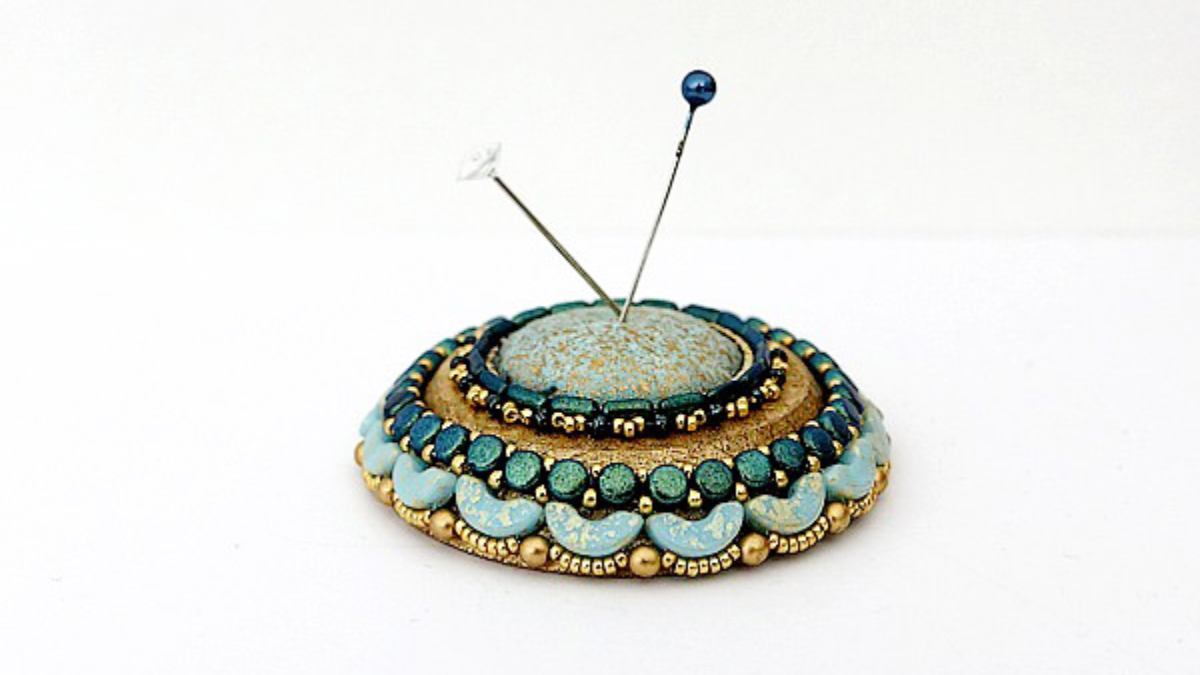 Picos de cuentas de vidrio Kalos y Arcos de Puca Picos de cuentas de vidrio Kalos y Arcos de Puca