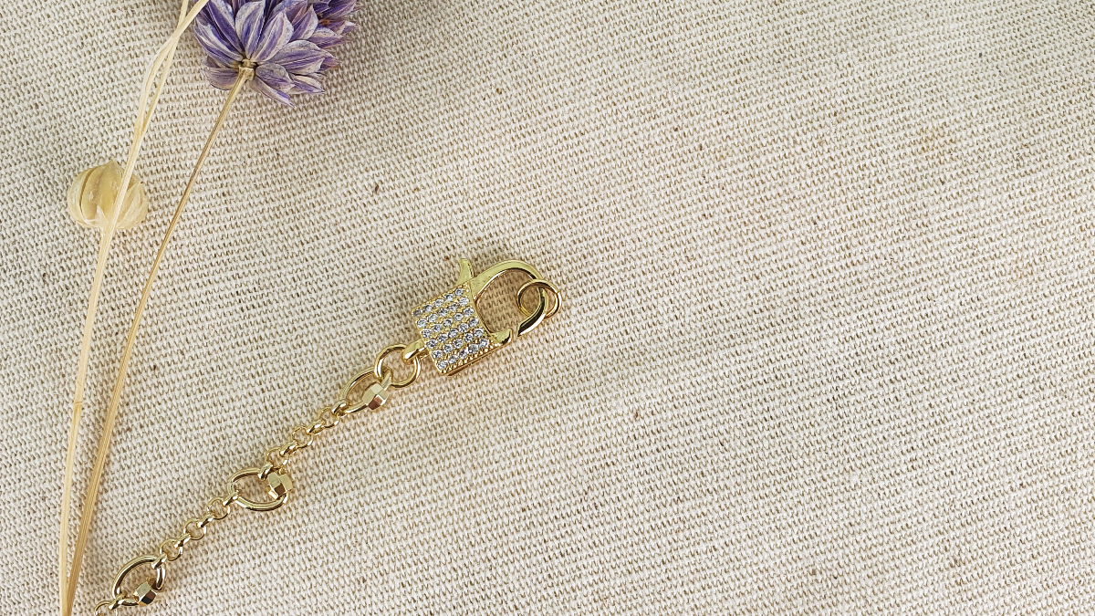 Collar de fantasía con colgante de ojo y circonitas : Paso 3