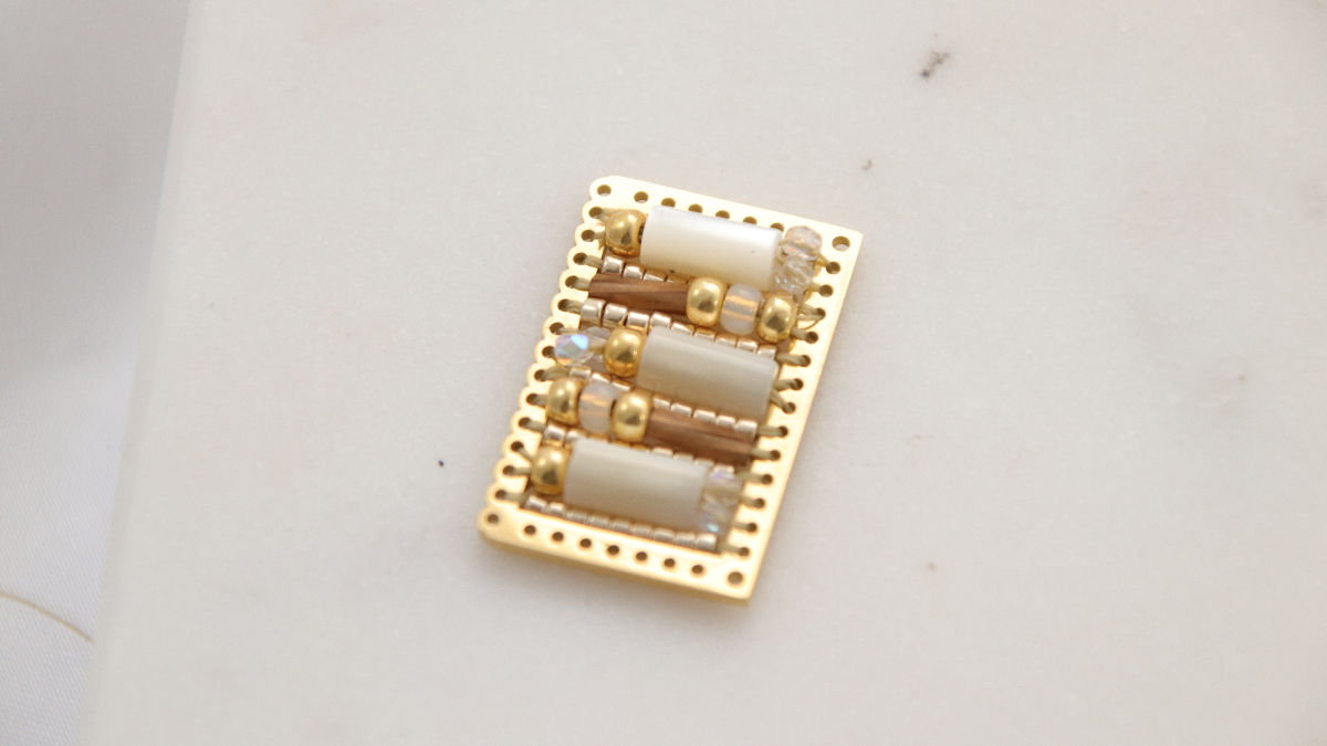 Pendientes de tejido de perlas : Paso 3 Pendientes de tejido de perlas : Paso 3