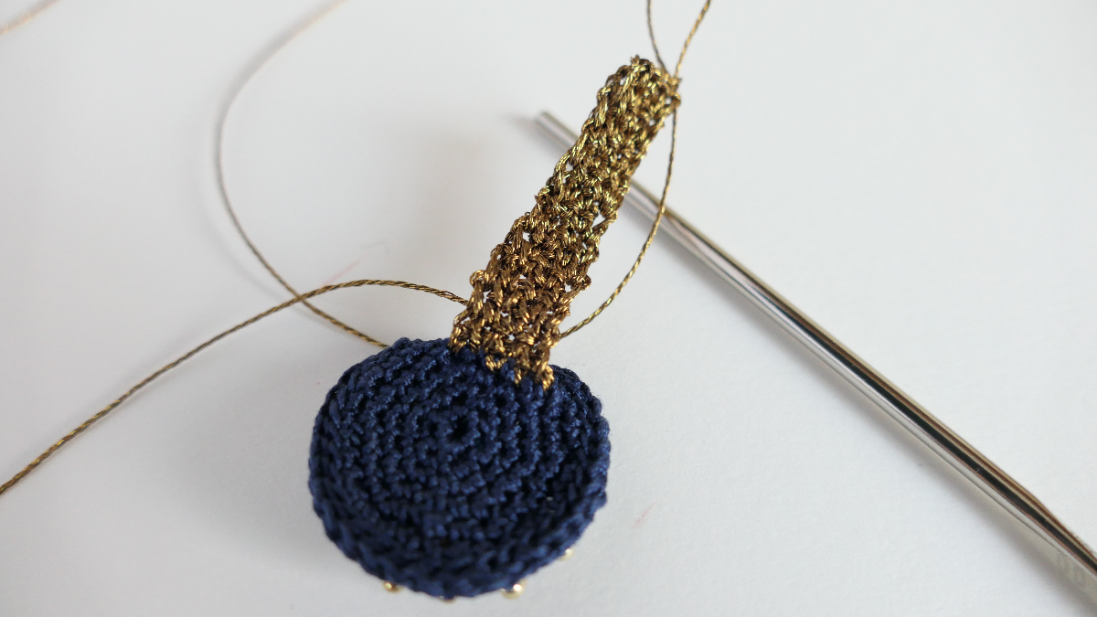 DIY Anillos de amuletos enganchados y bordados : Paso 5 DIY Anillos de amuletos enganchados y bordados : Paso 5