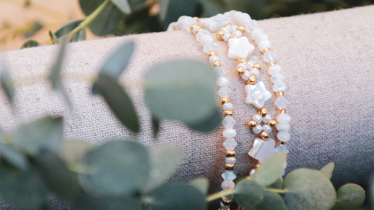 Esquema Pulsera de nácar y cristal puro de varias vueltas