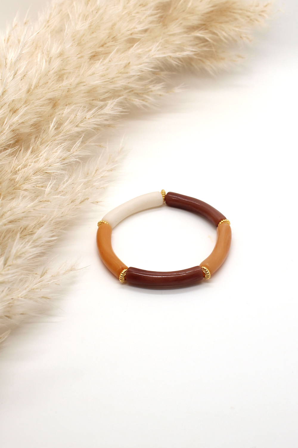 Pulsera de cuentas curvas de arcilla polimérica