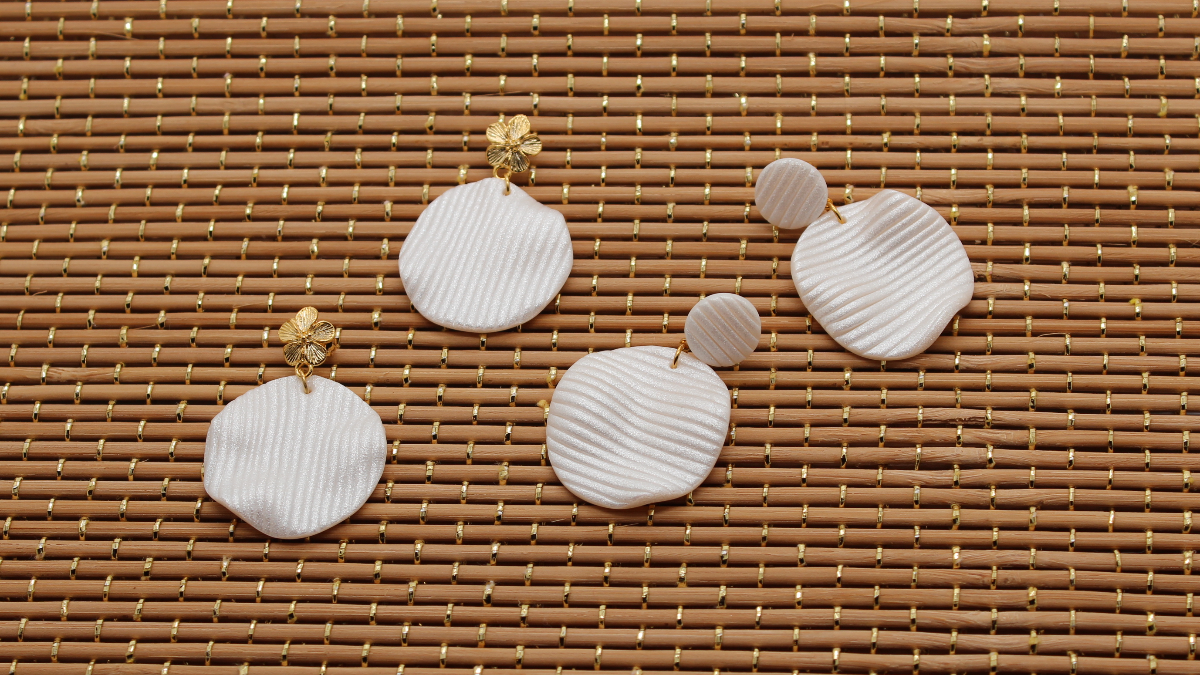 Pendientes de arcilla polimérica perlada y rayada : Paso 5