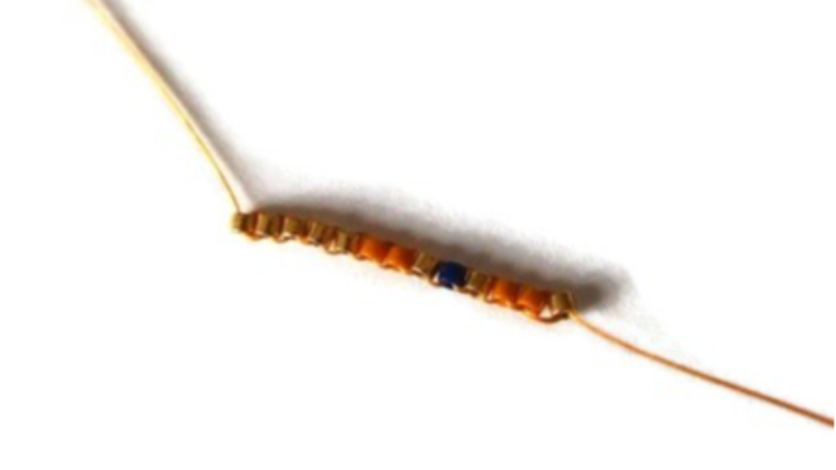 pestaña hexagonal y correa de tejido brickstitch : Paso 1 pestaña hexagonal y correa de tejido brickstitch : Paso 1