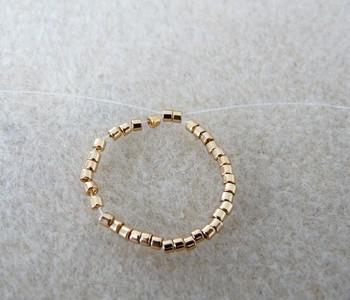 Pendientes en perlas Arcos® y perlas PureCrystal de Puca® - Puca : Paso 1 Pendientes en perlas Arcos® y perlas PureCrystal de Puca® - Puca : Paso 1