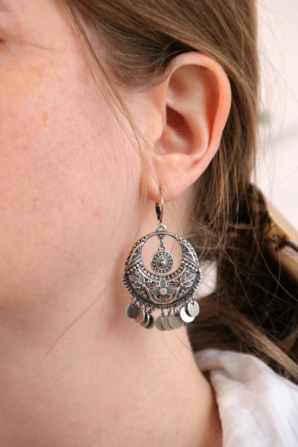 Esquema Pendientes bohemios de plata antigua y lentejuelas Esquema Pendientes bohemios de plata antigua y lentejuelas