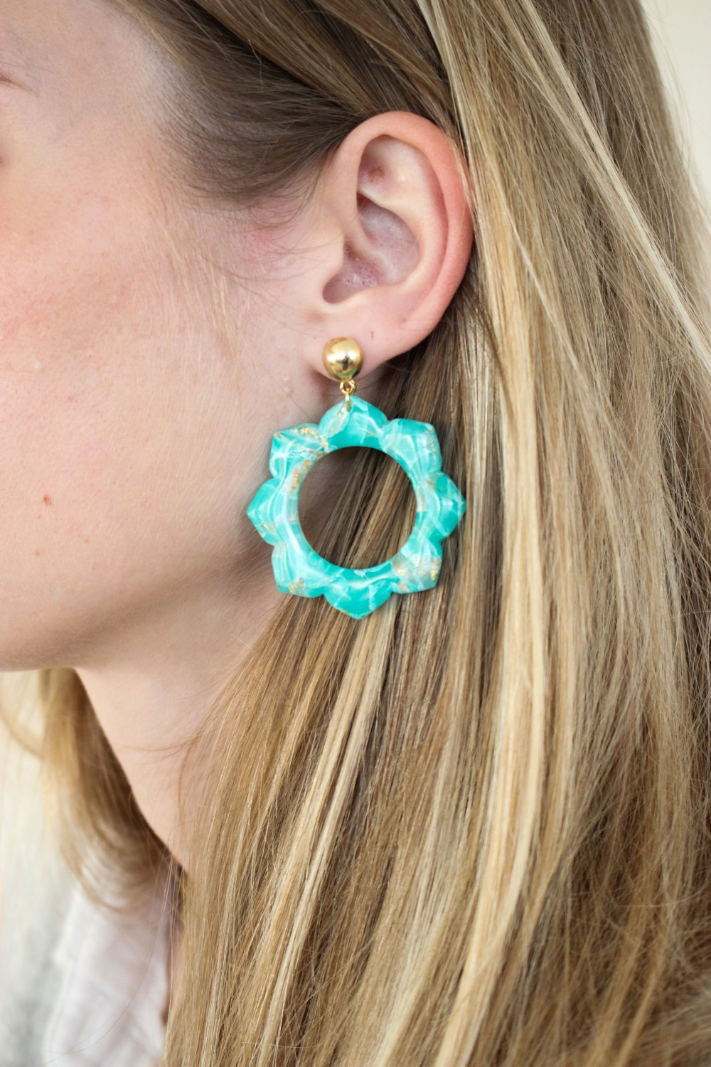 Pendientes de mandala polimérico con efecto piedra