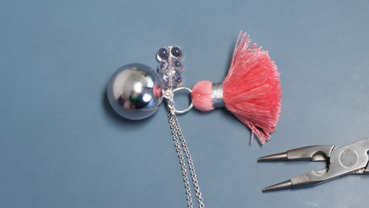 Bola de embarazo DIY con eslabones grandes y oso de peluche : Paso 5 Bola de embarazo DIY con eslabones grandes y oso de peluche : Paso 5