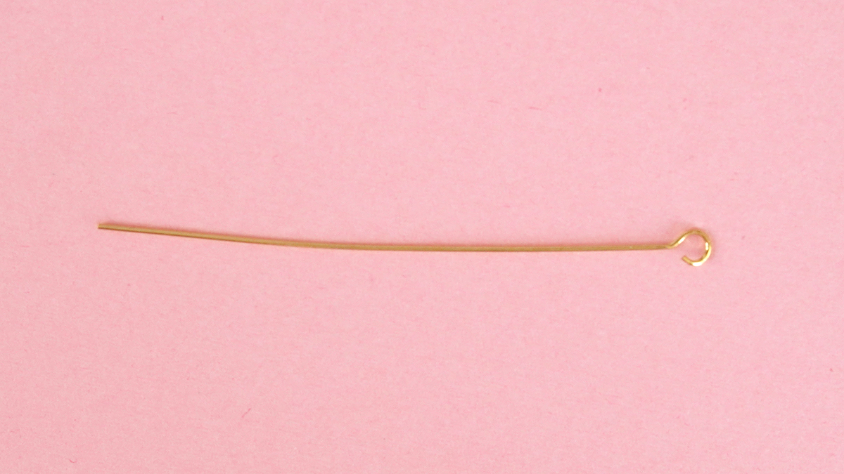 ¿Cómo utilizar una concha para hacer un pompón con cadenas? : Paso 2