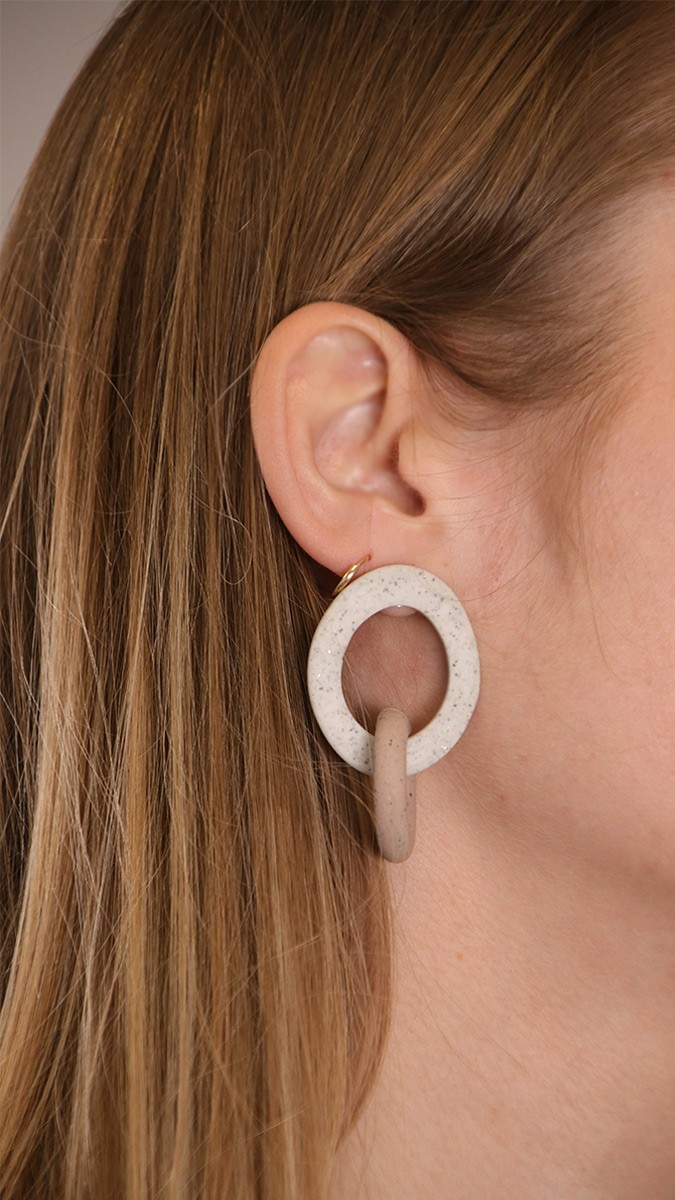 Pendientes de eslabones intercambiables de arcilla polimérica