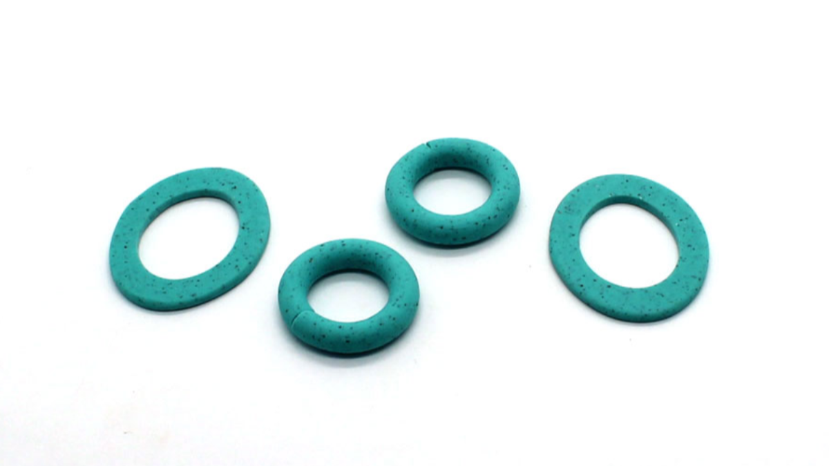 Pendientes de eslabones intercambiables de arcilla polimérica : Paso 8