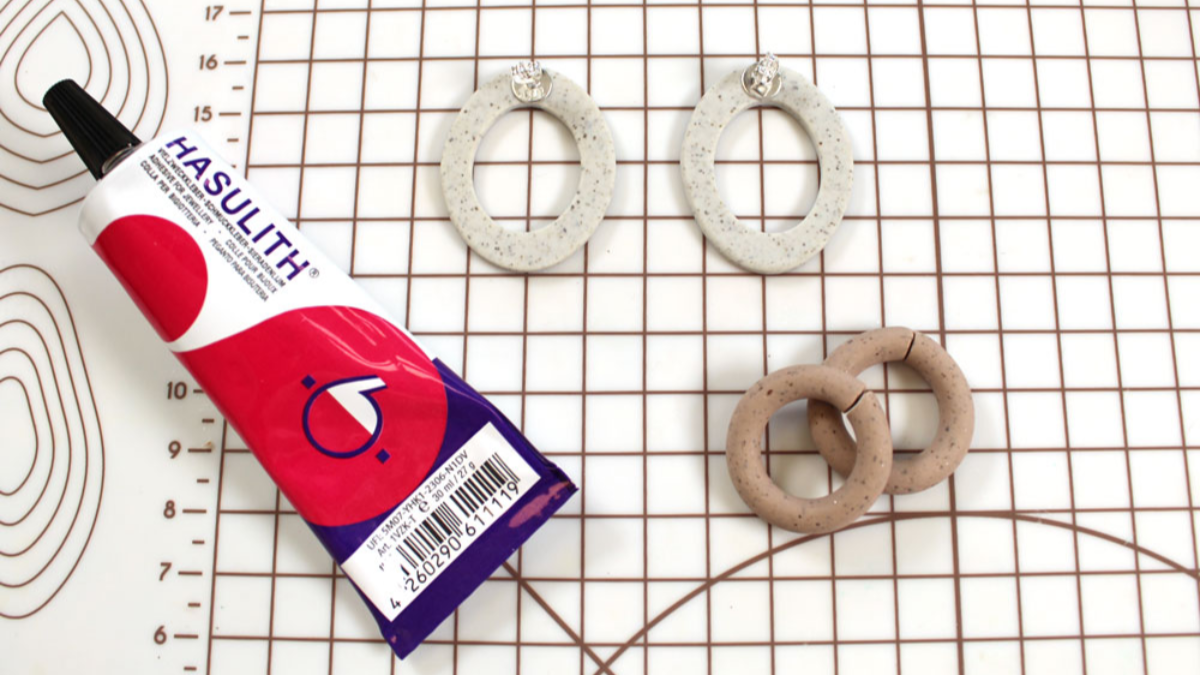 Pendientes de eslabones intercambiables de arcilla polimérica : Paso 9