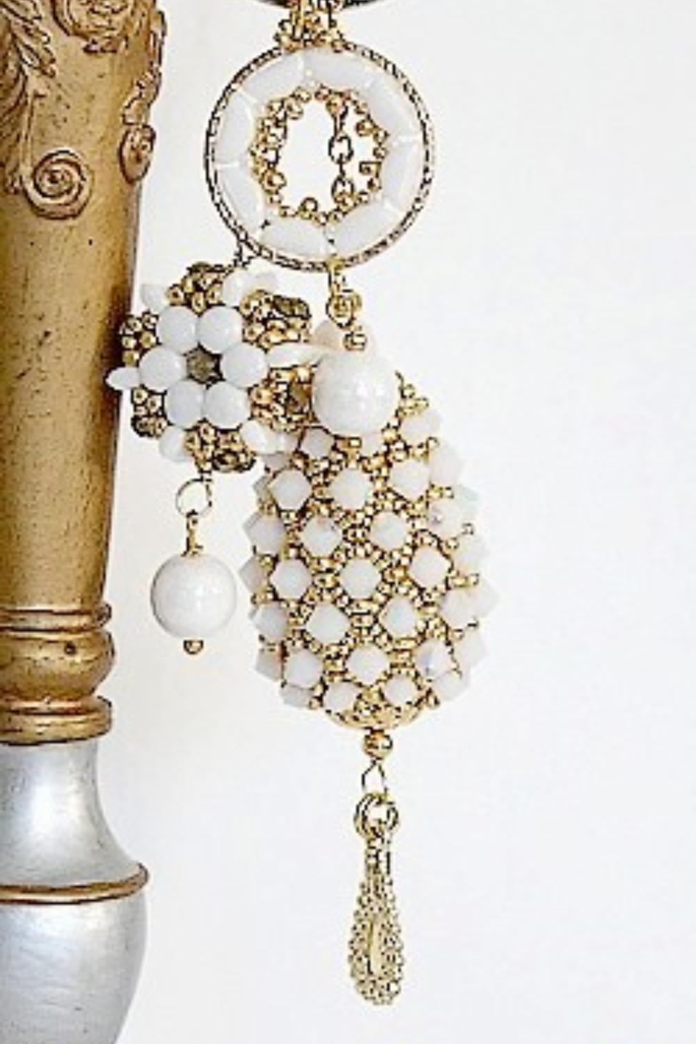 Esquema Joyas 3 en 1 con cuentas Victoria, Lea y Donuts y soporte de madera Jesse y Jack Esquema Joyas 3 en 1 con cuentas Victoria, Lea y Donuts y soporte de madera Jesse y Jack