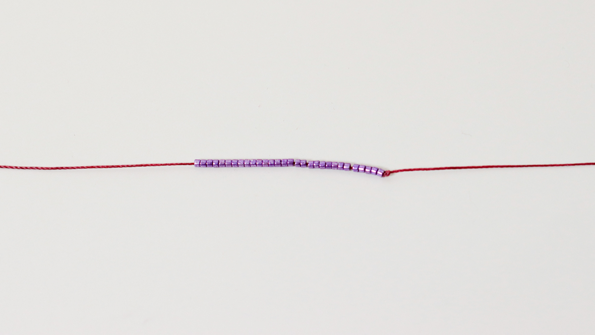 Pulsera de varias vueltas para principiantes con Heishi y Linhasita : Paso 1