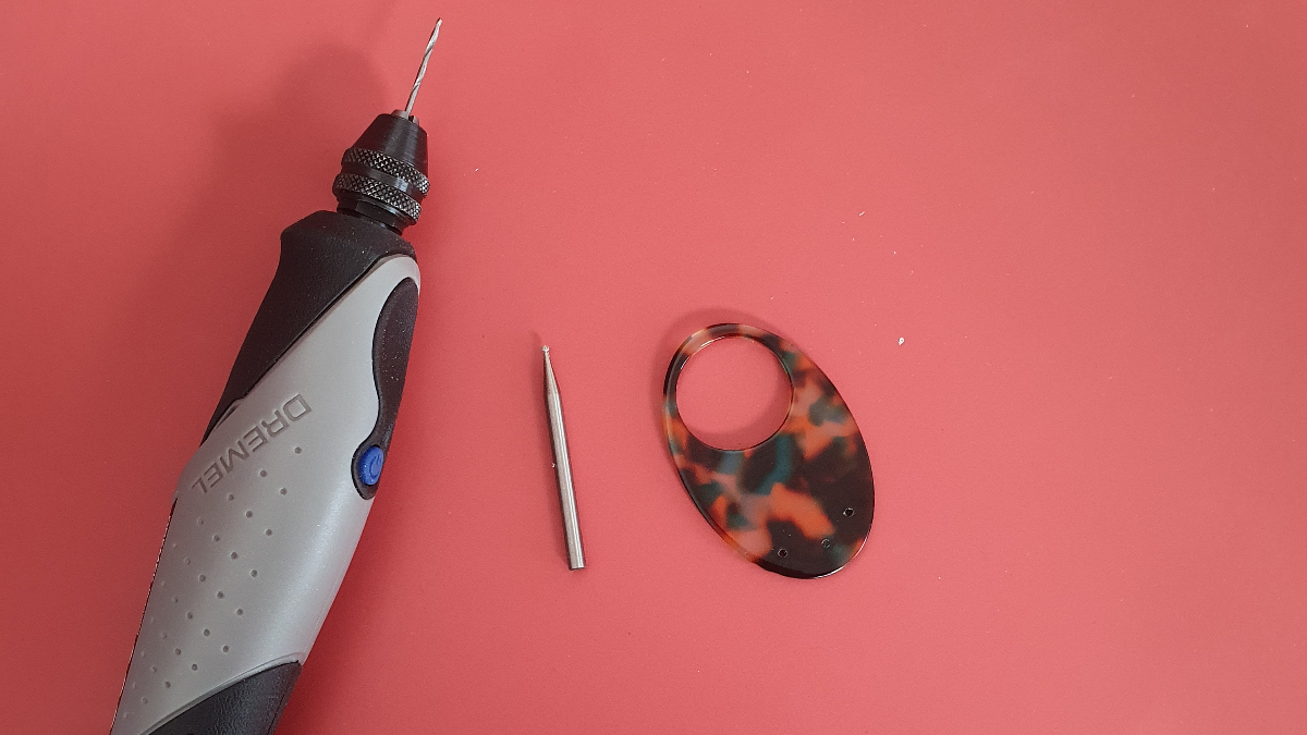 Originales pendientes de resina con piedras naturales de Amazonita : Paso 1 Originales pendientes de resina con piedras naturales de Amazonita : Paso 1