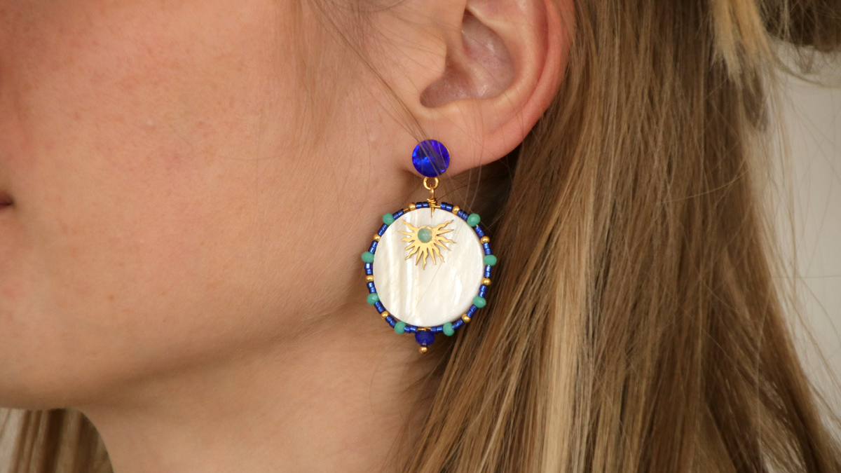 Esquema Pendientes Soleil de perlas azul cobalto y nácar Esquema Pendientes Soleil de perlas azul cobalto y nácar