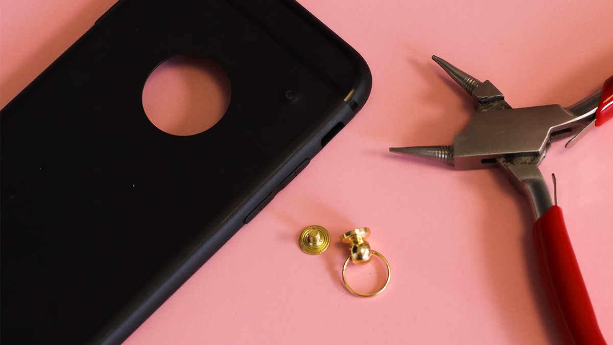 Joya telefónica con remache : Paso 7