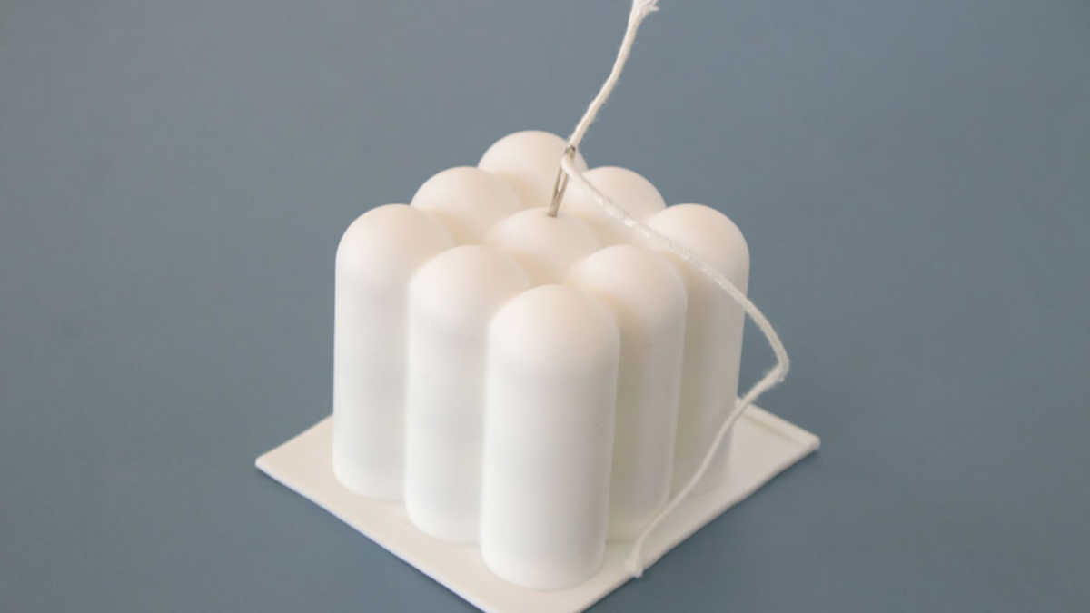 DIY Velas de burbujas perfumadas con lanvande y flores secas : Paso 1