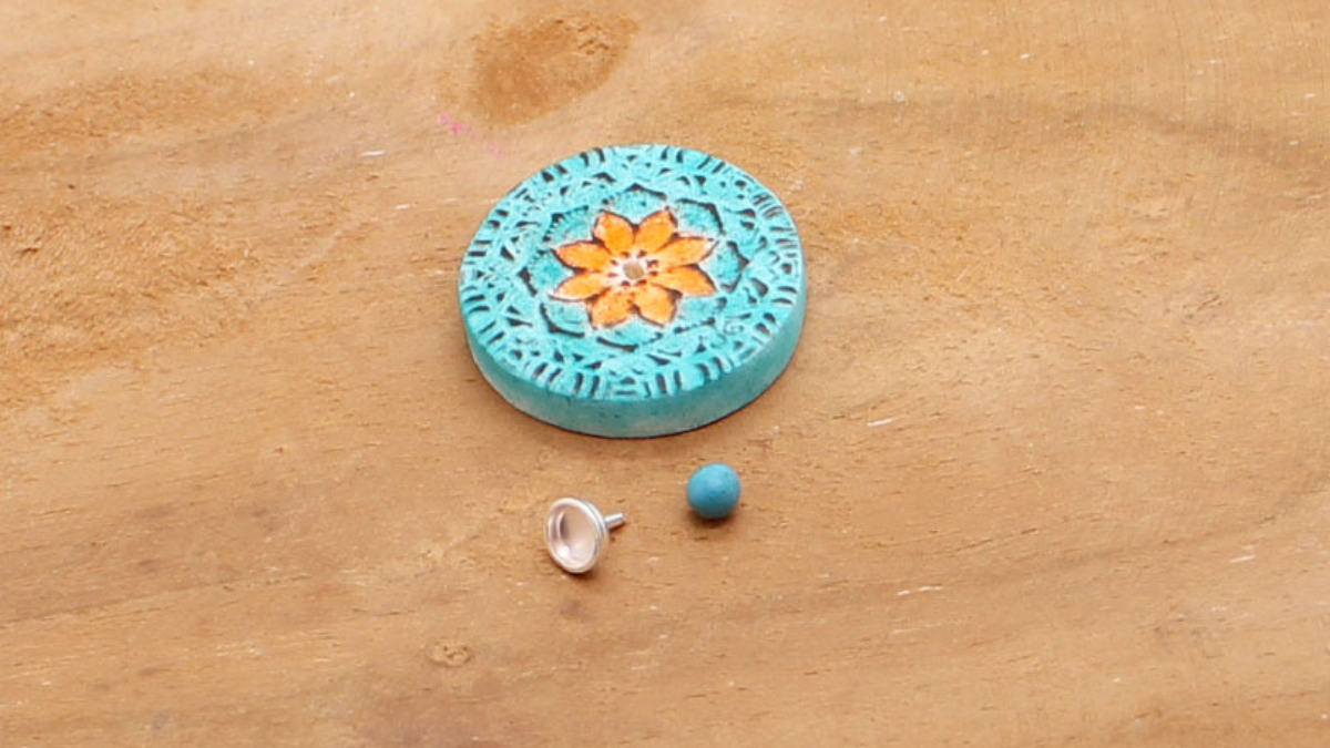 Colgante de mandala polimérico con engaste de plata : Paso 7