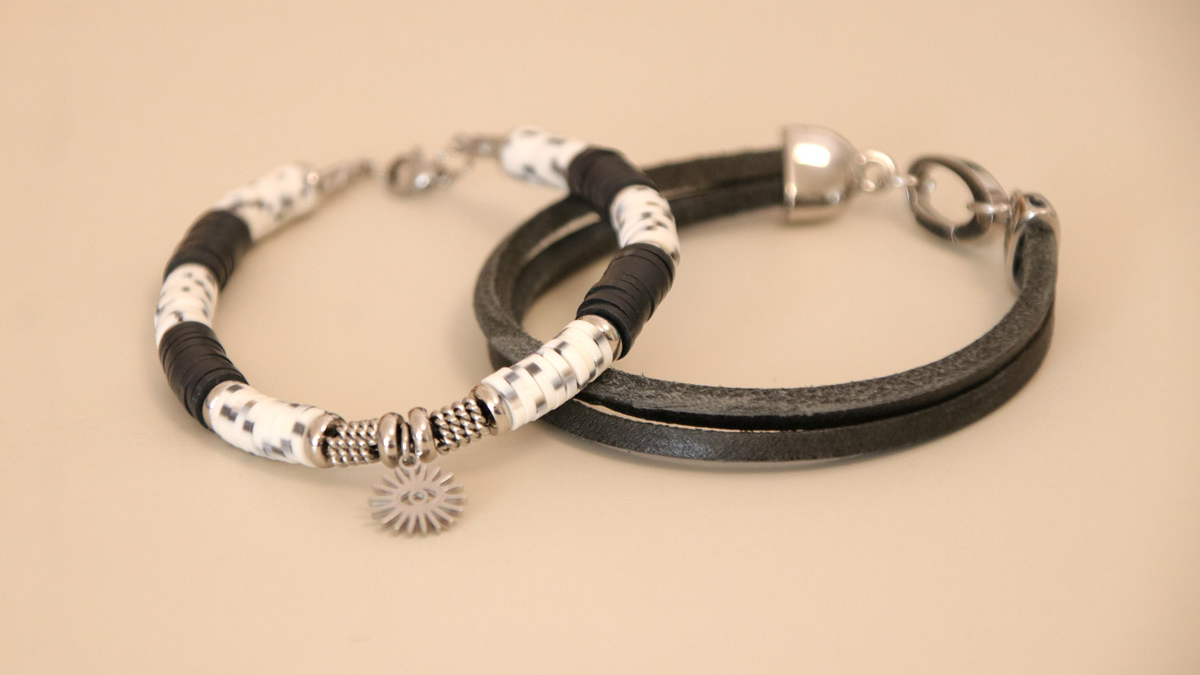 Dúo de pulseras de cordón de cuero y cuentas de dálmata heishi : Paso 5 Dúo de pulseras de cordón de cuero y cuentas de dálmata heishi : Paso 5