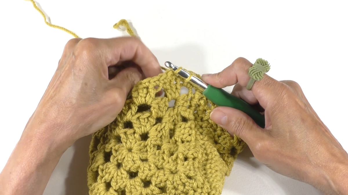 DIY Granny Bag con hilo de algodón reciclado Nova Vita : Paso 16