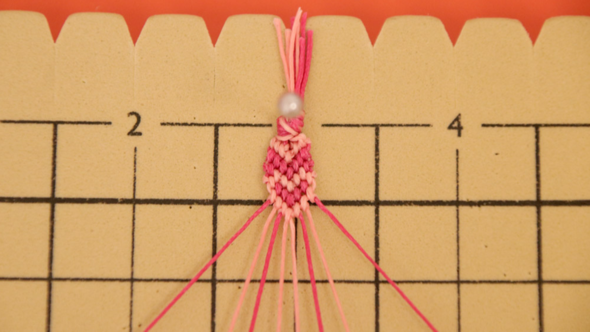 Criollos con brazalete brasileño Corazón en cuerdas Slam : Paso 22 Criollos con brazalete brasileño Corazón en cuerdas Slam : Paso 22