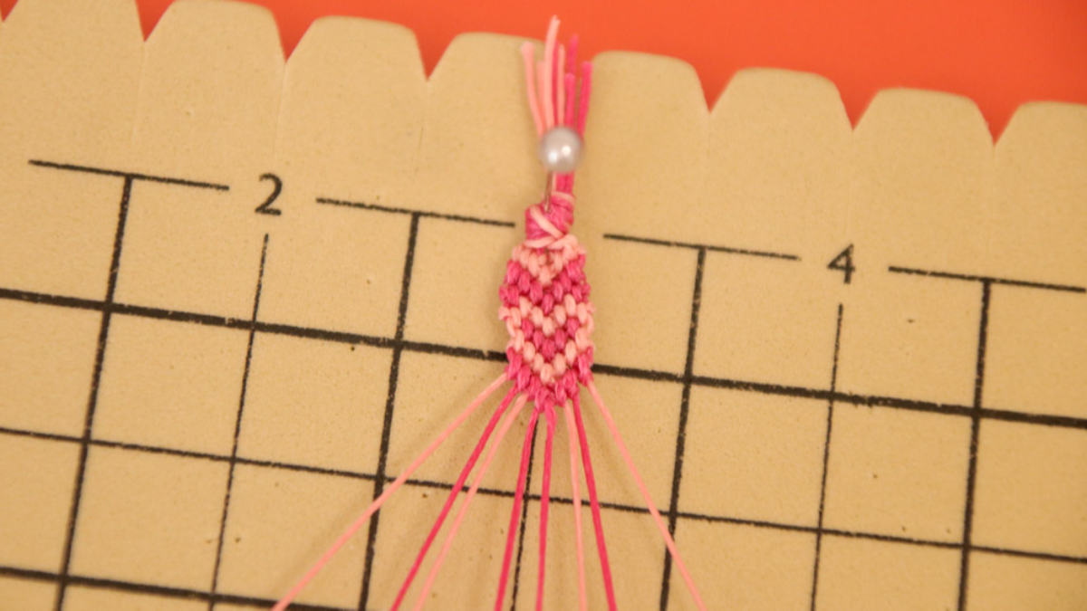 Criollos con brazalete brasileño Corazón en cuerdas Slam : Paso 23 Criollos con brazalete brasileño Corazón en cuerdas Slam : Paso 23