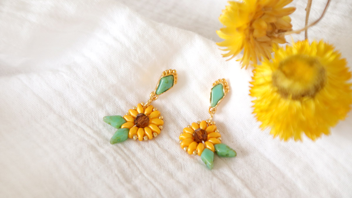 Pendientes girasol con cuentas SuperDuo