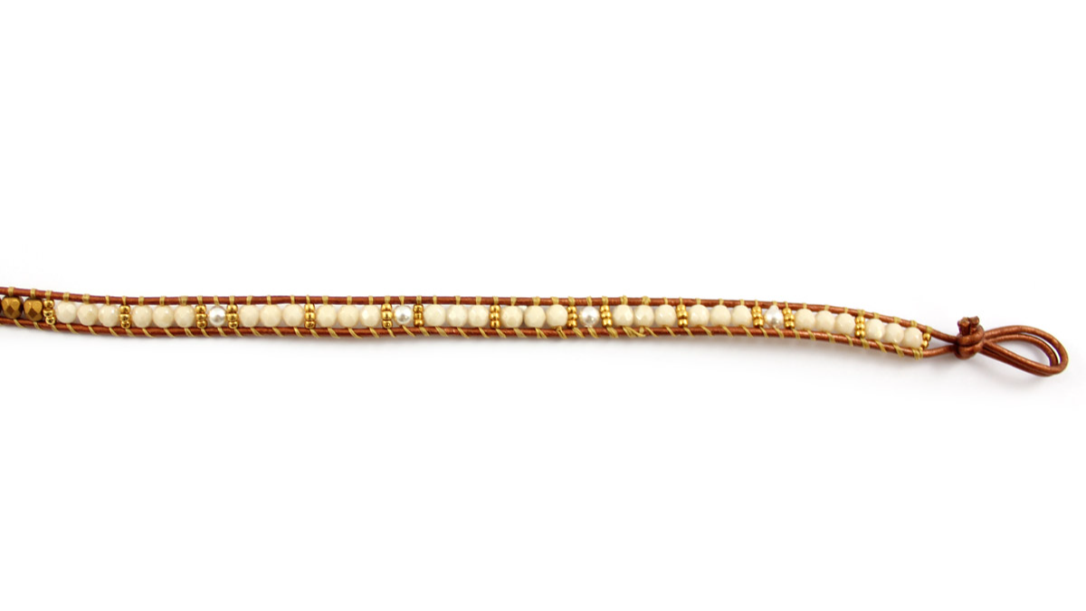 Pulsera de varias vueltas con cordón de cuero : Paso 8 Pulsera de varias vueltas con cordón de cuero : Paso 8