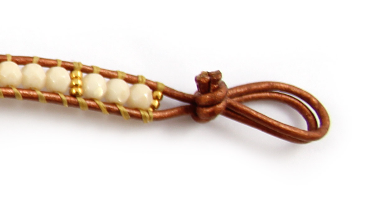 Pulsera de varias vueltas con cordón de cuero : Paso 9 Pulsera de varias vueltas con cordón de cuero : Paso 9