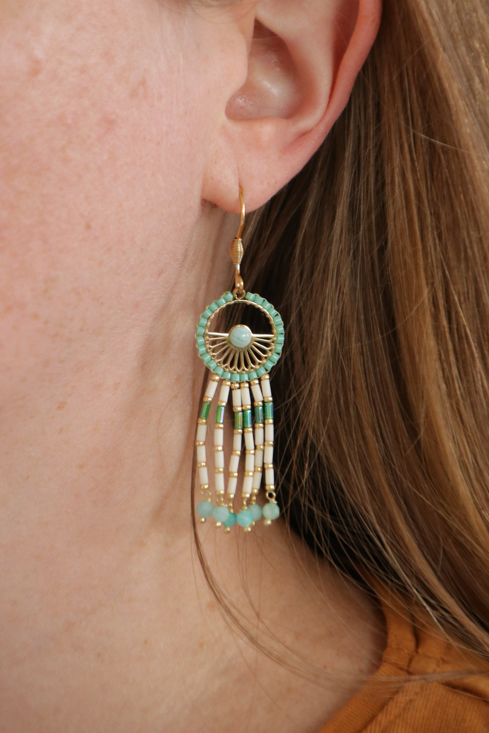 Esquema Pendientes de Miyuki Delica y Bugles de Turquesa Esquema Pendientes de Miyuki Delica y Bugles de Turquesa