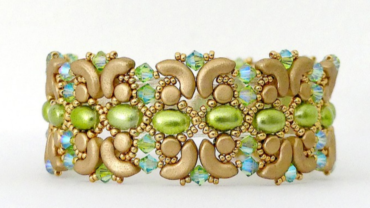 Esquema Pulsera Indira con cuentas de Samos, Kalos y Arcos de Puca