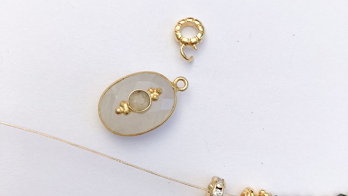 DIY: Pulsera de piedras preciosas de turmalina : Paso 6 DIY: Pulsera de piedras preciosas de turmalina : Paso 6