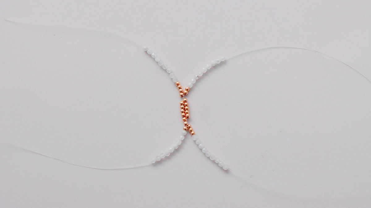 Anillos de bricolaje con cuentas de piedra natural : Paso 2