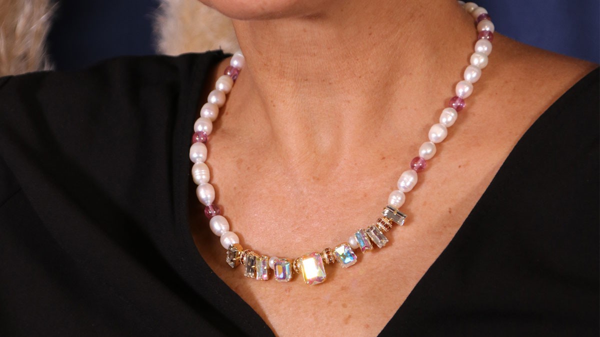 Esquema Collar de cristal Aurora para mujer Esquema Collar de cristal Aurora para mujer