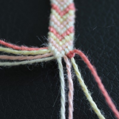 Tutorial de la pulsera de espiga : Paso 6 Tutorial de la pulsera de espiga : Paso 6