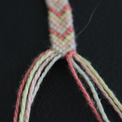 Tutorial de la pulsera de espiga : Paso 8 Tutorial de la pulsera de espiga : Paso 8