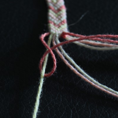 Tutorial de la pulsera de espiga : Paso 9 Tutorial de la pulsera de espiga : Paso 9