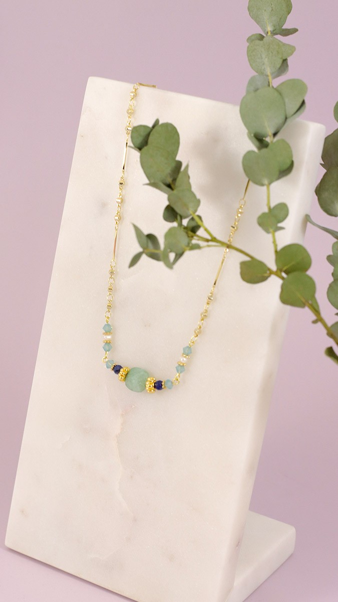 Esquema Tutorial de collar de perlas de agua dulce y piedras preciosas