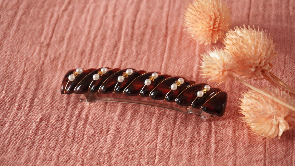 Esquema DIY Pasador de escamas de tortuga con cuentas de perlas Esquema DIY Pasador de escamas de tortuga con cuentas de perlas