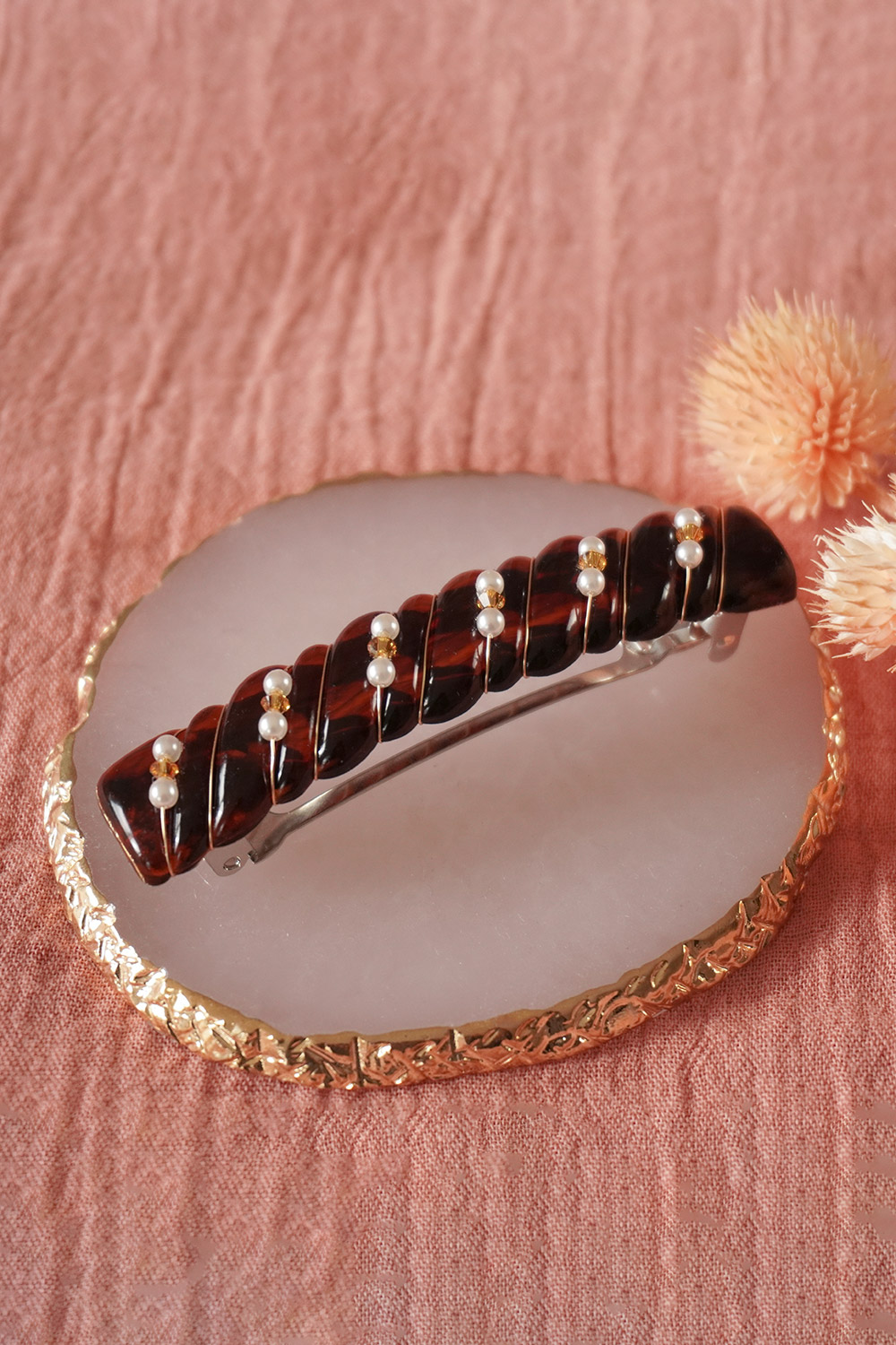 Esquema DIY Pasador de escamas de tortuga con cuentas de perlas Esquema DIY Pasador de escamas de tortuga con cuentas de perlas