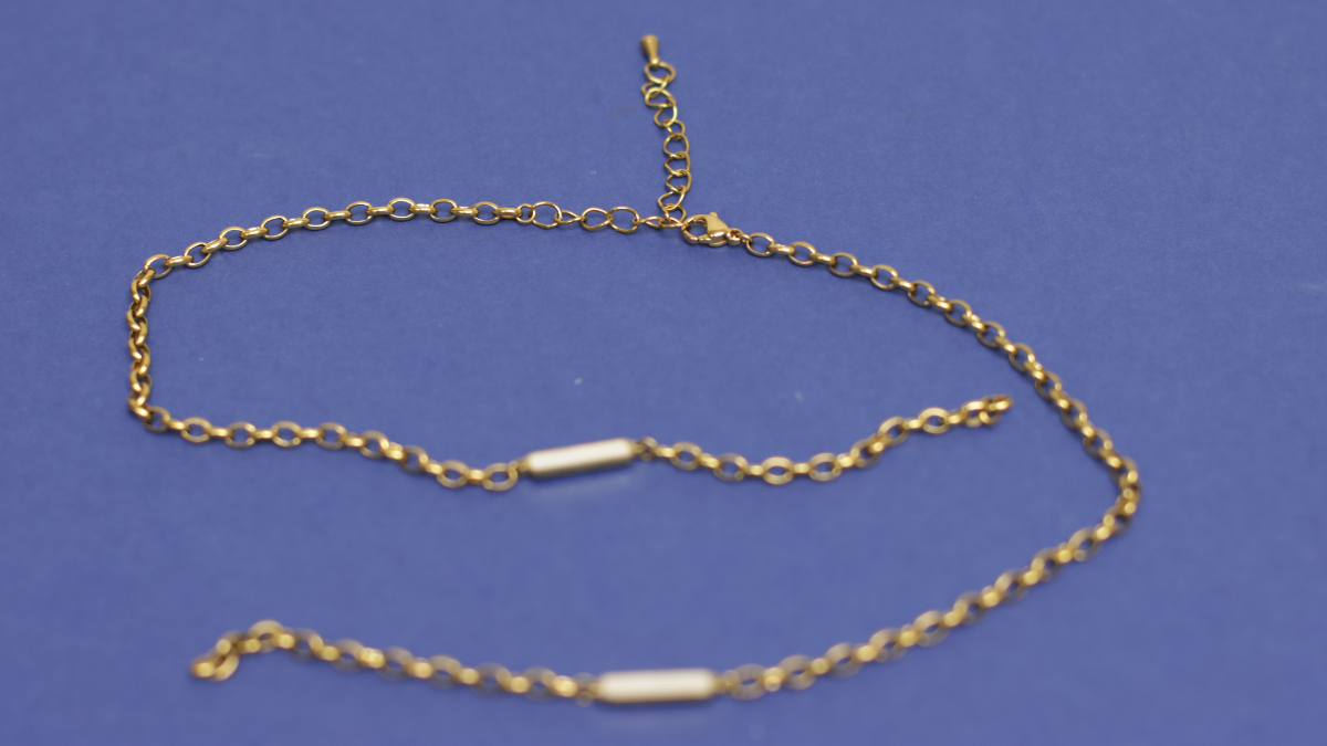 DIY Collar de acero inoxidable con eslabón de grano de café e inserción de nácar : Paso 5