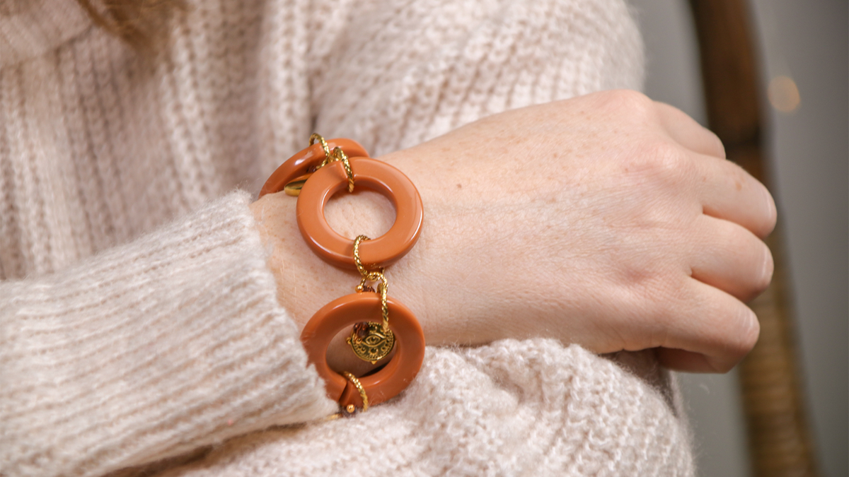 Esquema Pulsera Big Links acero inoxidable dorado y acrílico Esquema Pulsera Big Links acero inoxidable dorado y acrílico