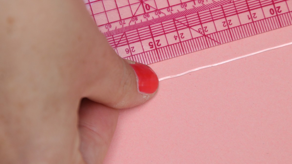 Pulseras elásticas redondas heishi modelo Canopée : Paso 2